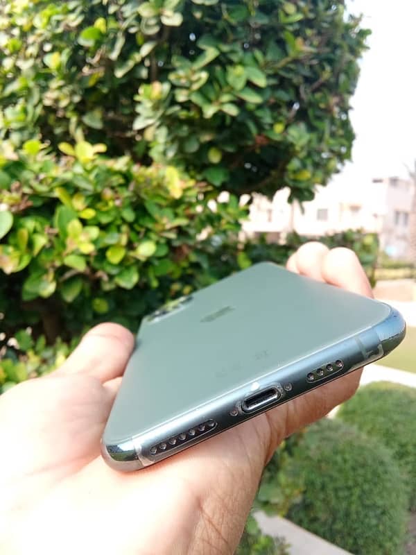 I phone 11 pro Max  PTA Approved 1