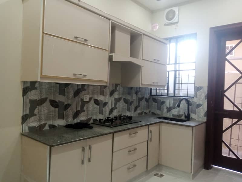 LOWER PORTION FOR RENT 03044767252 3