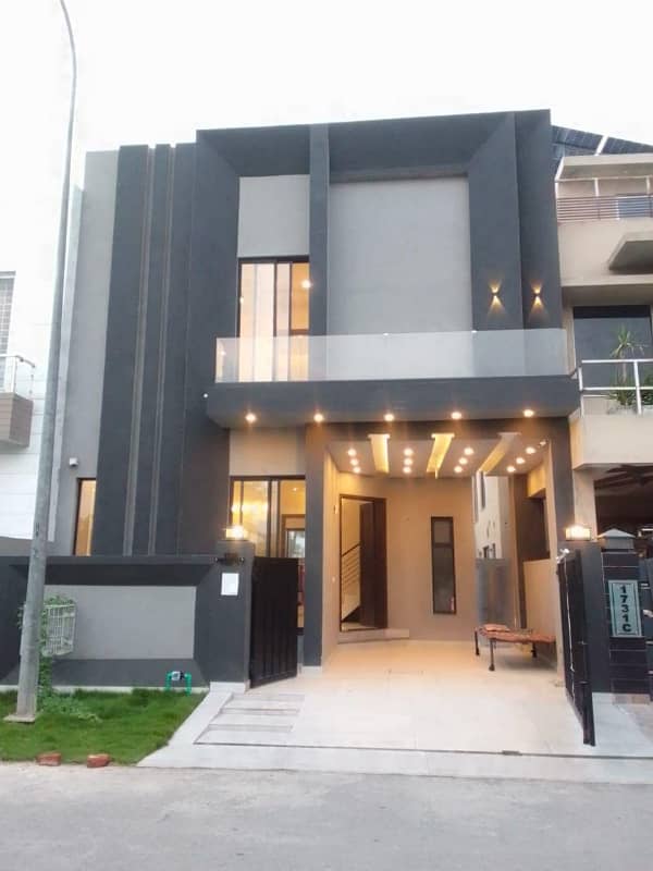 5 marla like brand new 3bed full house for rent in dha phase 9twon 0