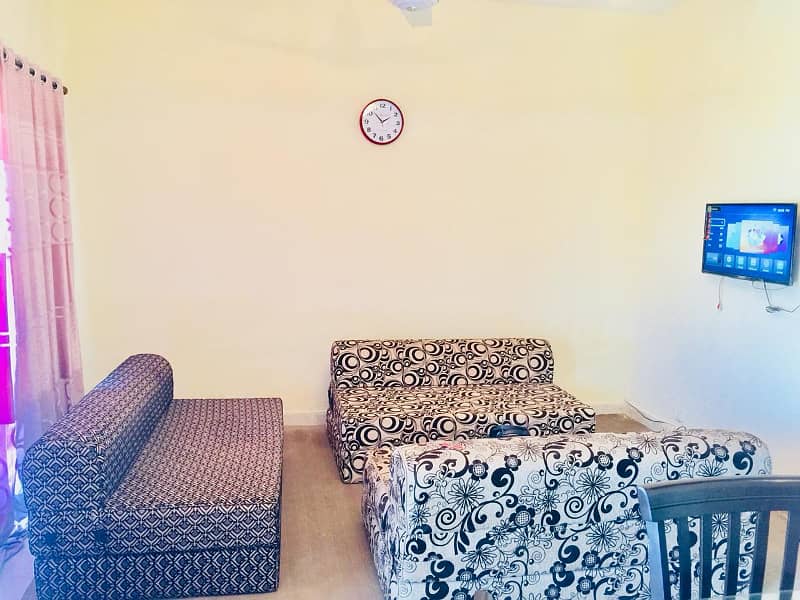 SINGLE Bed Furnished Flat/Villa/Apartment Bahria Town Rawalpindi Rent 32000 9