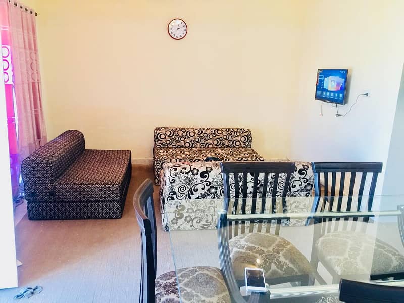 SINGLE Bed Furnished Flat/Villa/Apartment Bahria Town Rawalpindi Rent 32000 10