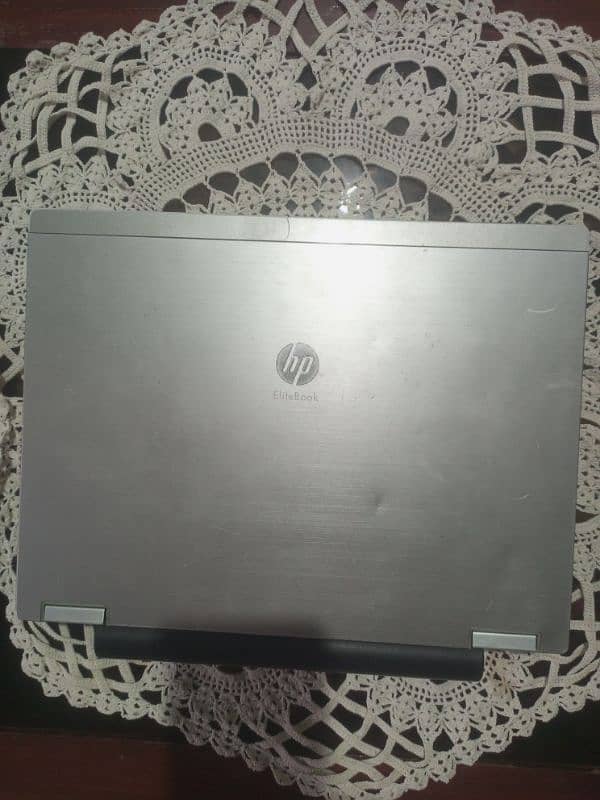 hp elite 2540 corei7 , 8 GB ram, ssd installed no any fault urgnt sale 7