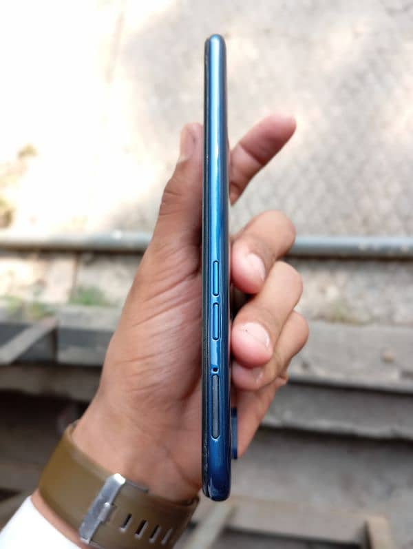 SAMSUNG A10s Urgent sale 3