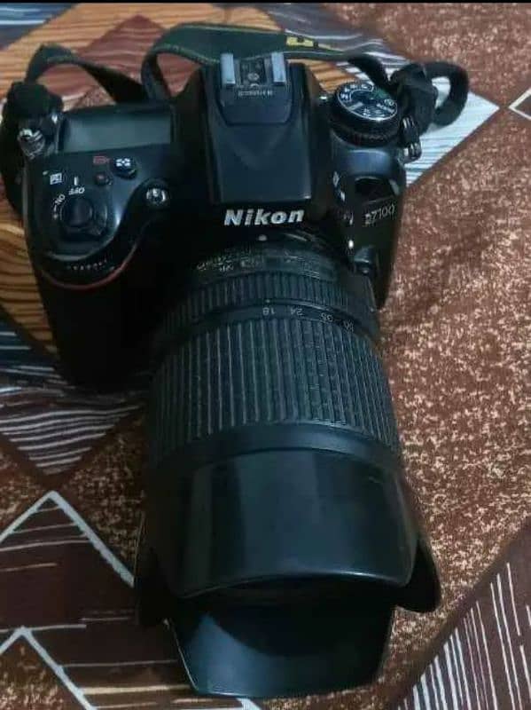 Nikon D7100 0