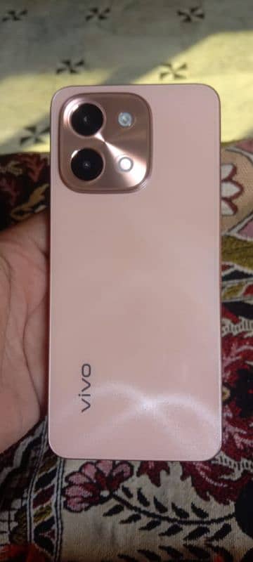 vivo y28 1