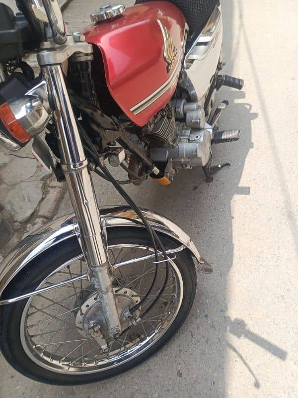 honda 125 self start lush condition 4