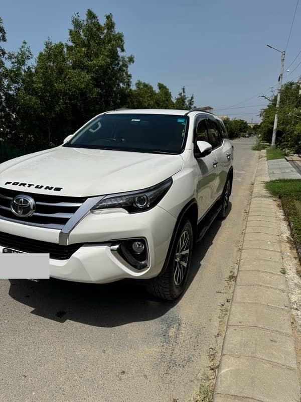 Toyota Fortuner 4X4  2017 1