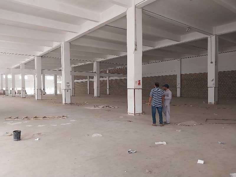 Warehouse Available For Rent In Korangi Industrial Area 10