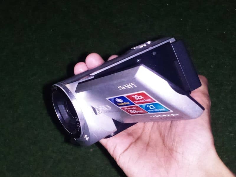 Sony HDR CX220 e Camcorder 8