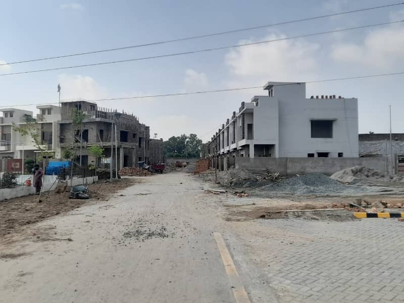 DHA Gujranwala (10 Marla) Files For Sale 3