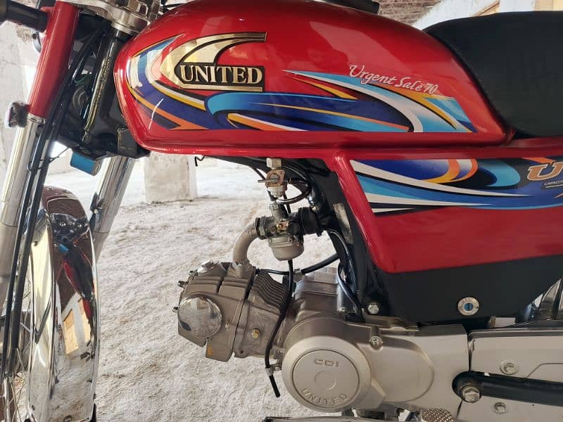 united 70cc 4