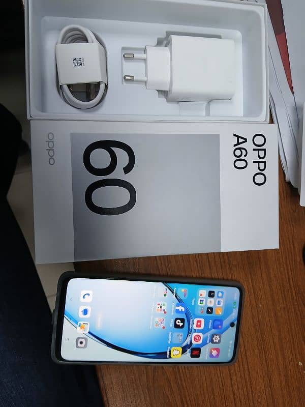 oppo A60 3