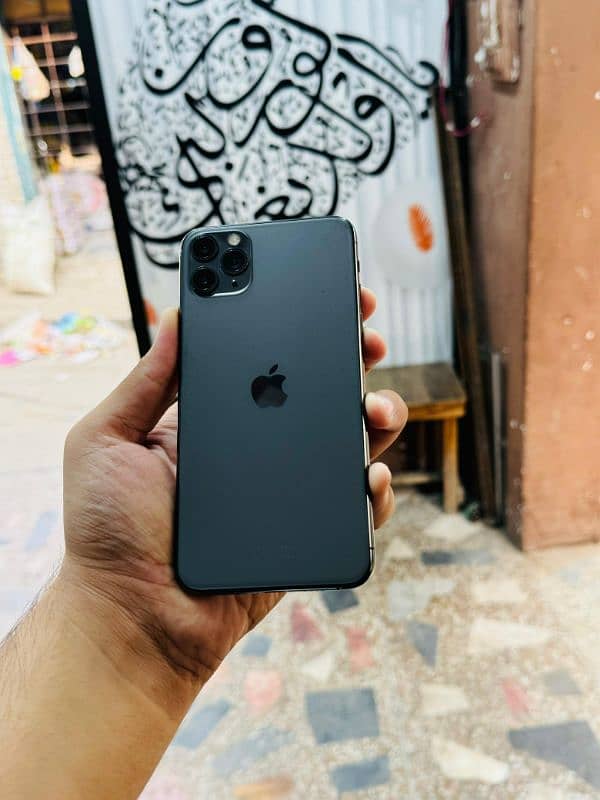 iphone 11 Pro Max 256GB Non PTA 1