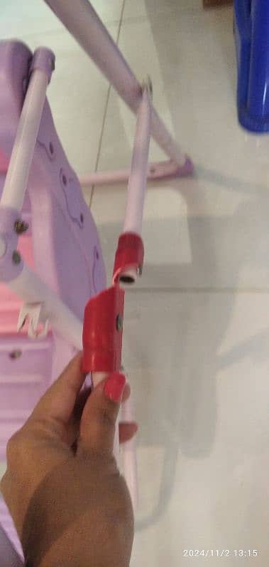 pink swing for toddlers 2