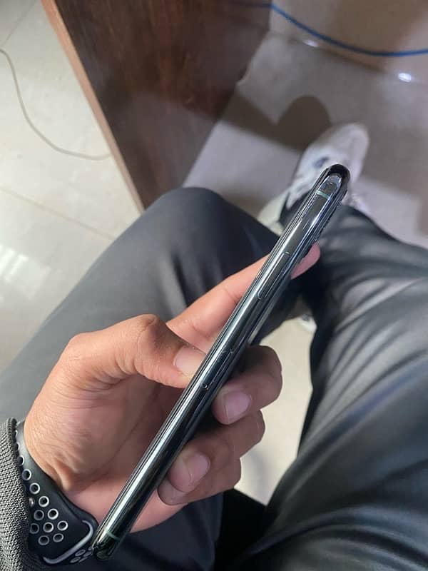 iPhone 11 Pro Max pta approved 1