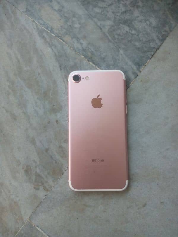 iPhone7 128gb 1