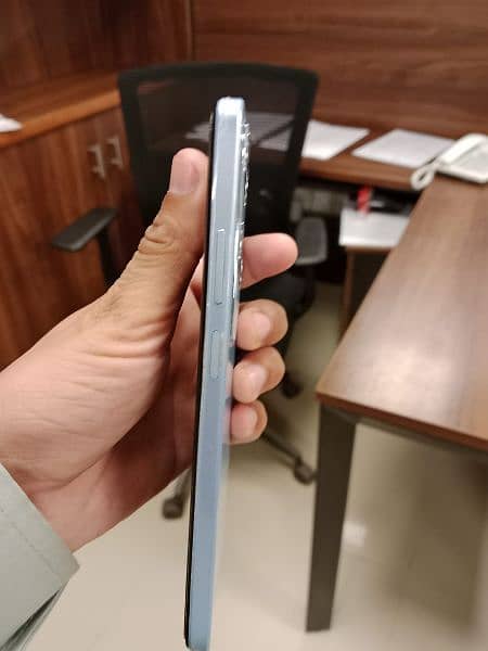 oppo A60 8+4gb ram /256gb 4