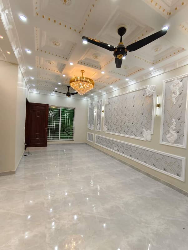 1 Kanal Lavish Bungalow On Top Location For Sale In DHA Phase 5 Lahore 4