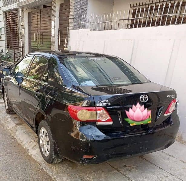 Toyota Corolla XLI 2012 4