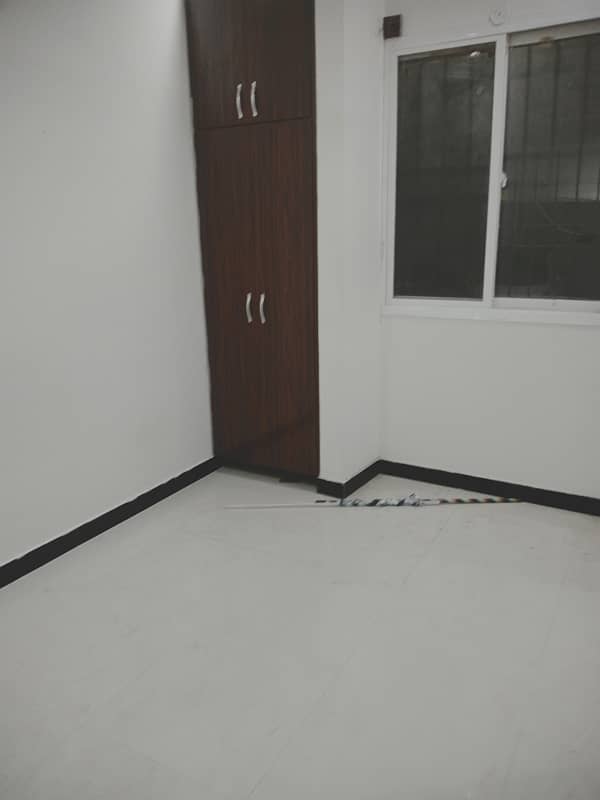 Flat For Sale Ground Floor 2 Bad Lounge 0