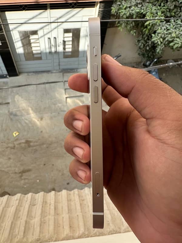 Iphone 12 (Just Box Open) 2