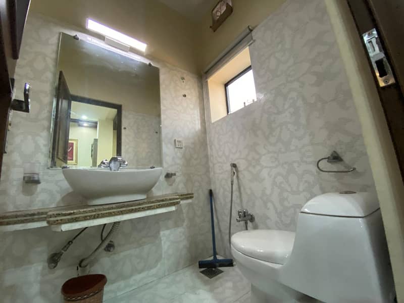 SINGLE BEDROOM APPARTMENT AVAILABLE FOR RENT IN CITI HOUSING GUJRANWALA AT REASONABLE RENT 3