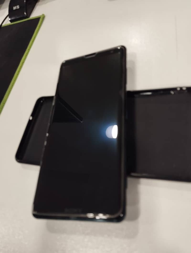 Sony Xperia Xz3 4/64 GB 1