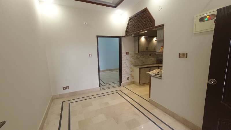 With Roof Beautiful 2 Bed Lounge Portion For Sale 2