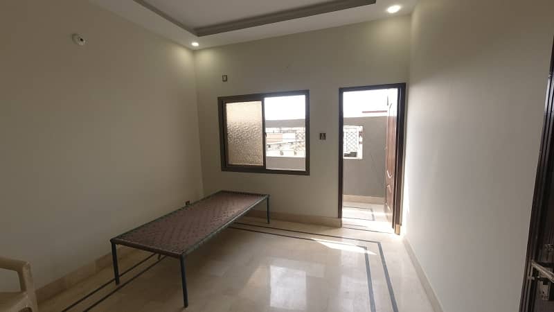 With Roof Beautiful 2 Bed Lounge Portion For Sale 3