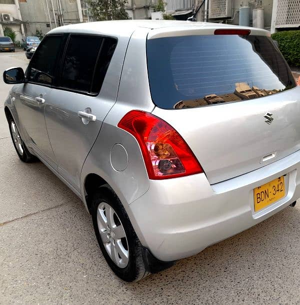 Suzuki Swift 2015 1