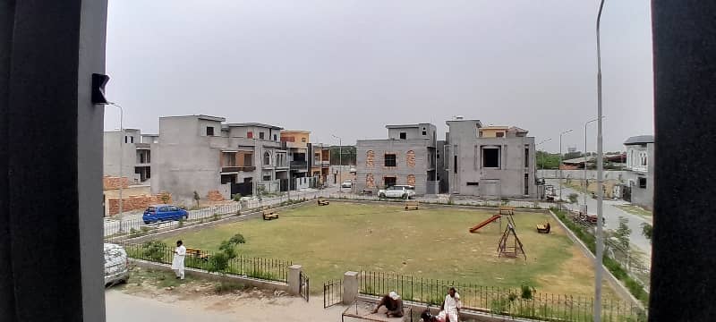 Best Option 10 Marla Plot for Sale in Tulip Extension, Park View City, Lahore 3