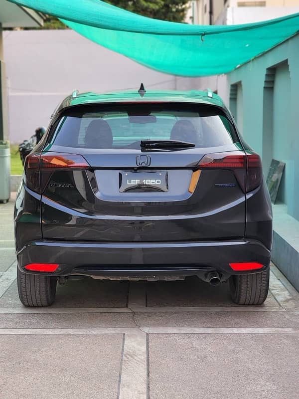 Honda Vezel 2016 3