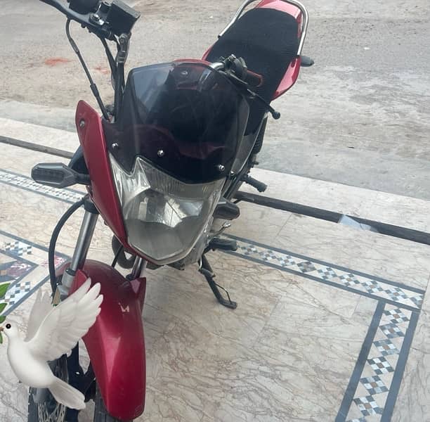 YBR 125 2019 model red colour all ok 1