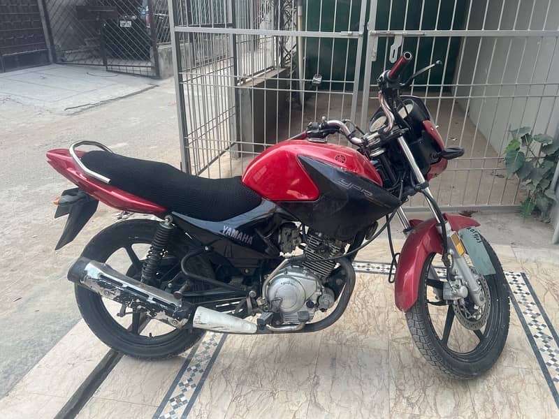 YBR 125 2019 model red colour all ok 2