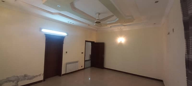 Kanal Upper Portion 3 Bedroom TV Lounge Kitchen 12