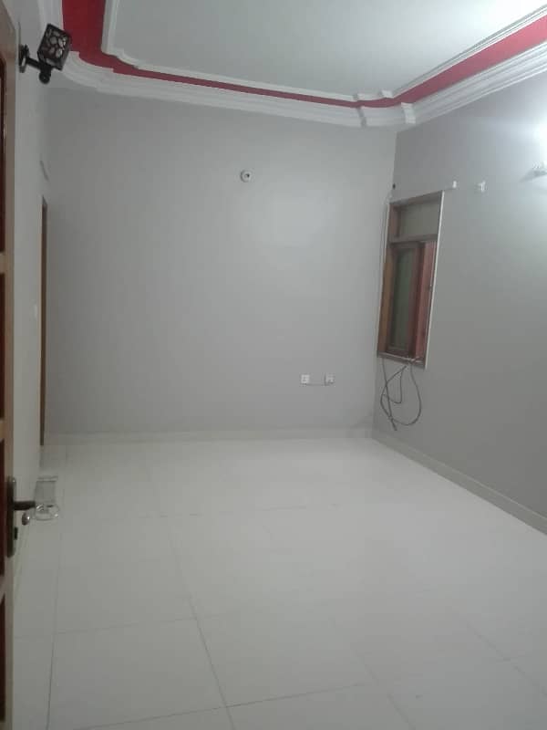 three bed dd tile flooring portion available for rent in johar 3