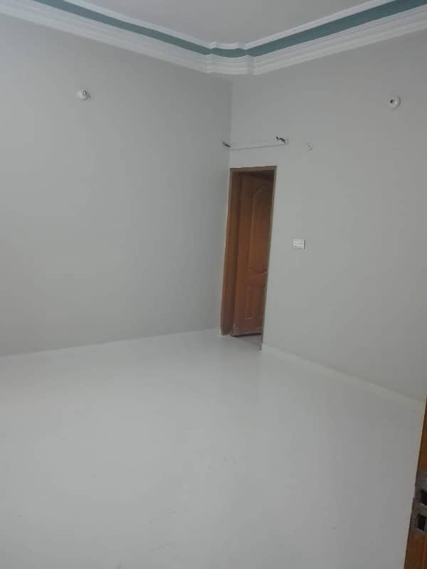 three bed dd tile flooring portion available for rent in johar 8