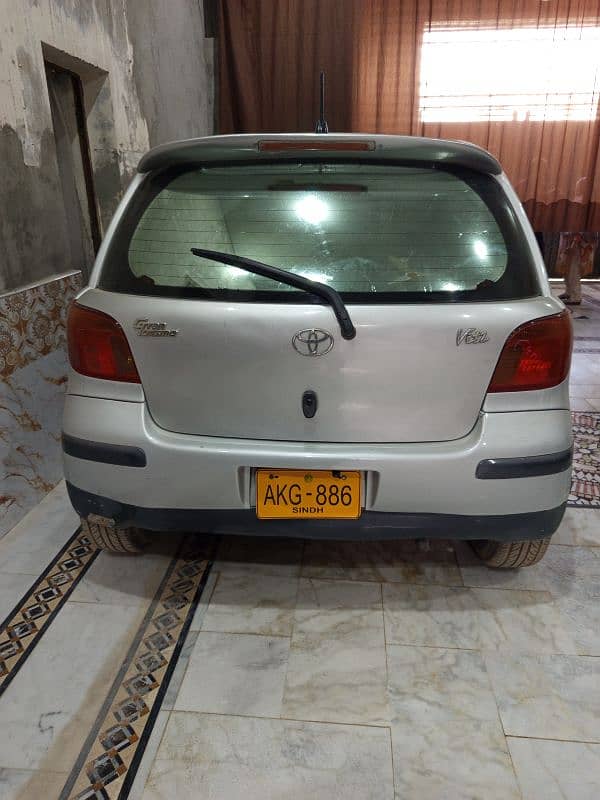 Toyota Vitz 2003 5