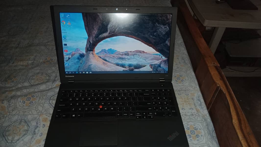 I am selling my brand new laptop because I need cash 1