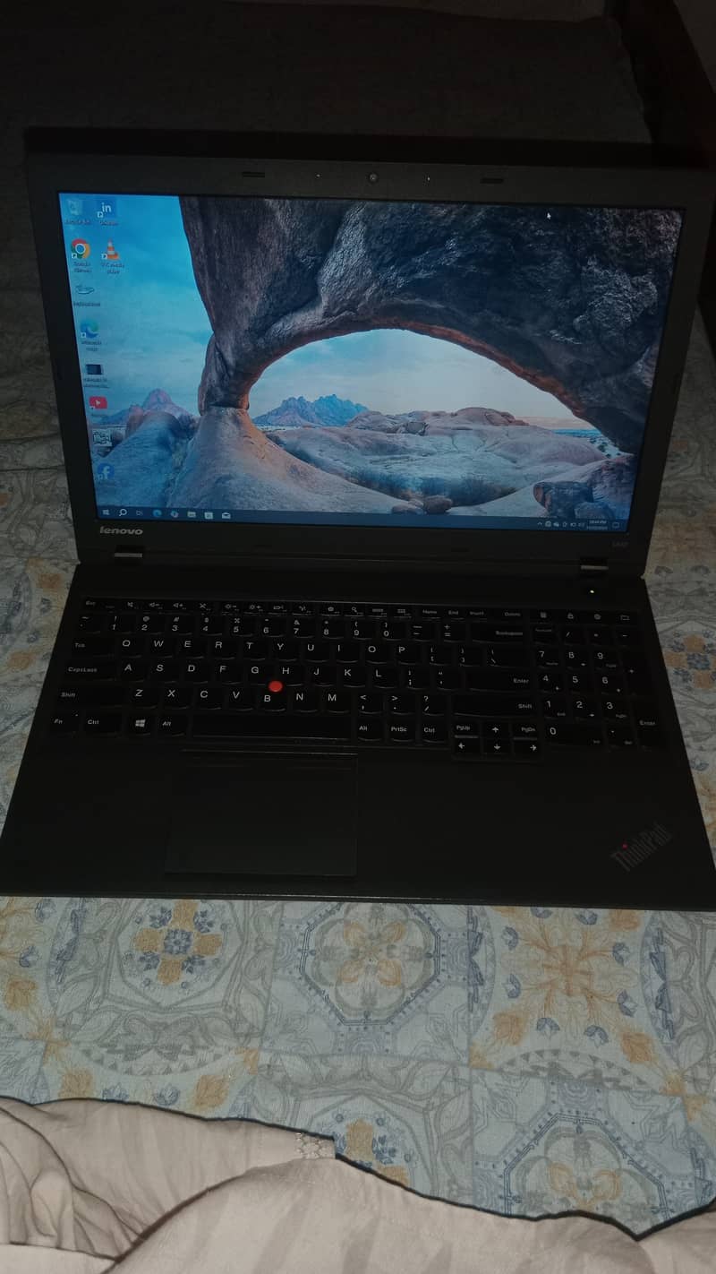 I am selling my brand new laptop because I need cash 2