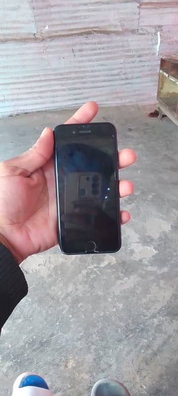 I phone se 2020 factory unlock 1