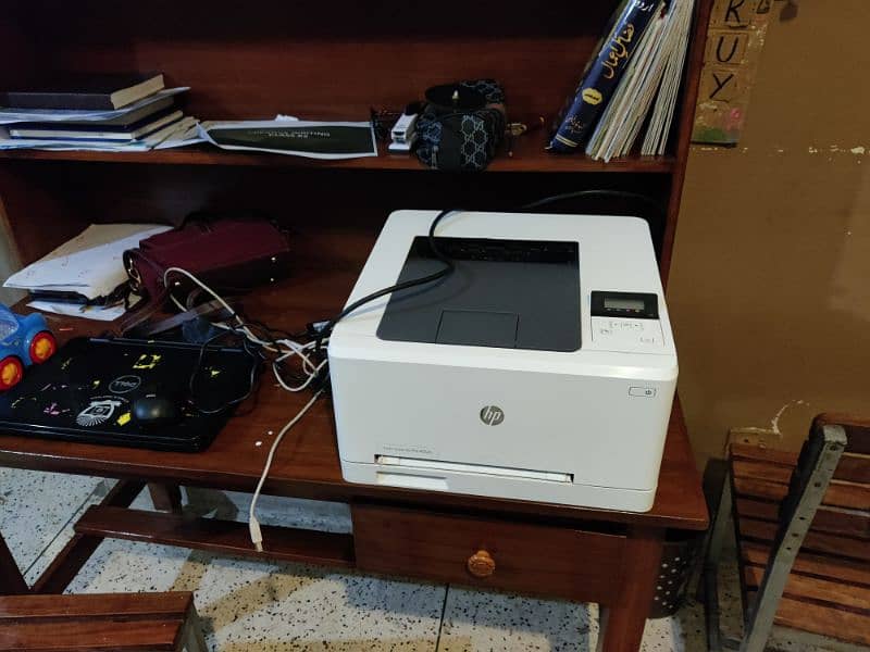 HP COLOR Laserjet Model: M252n 2