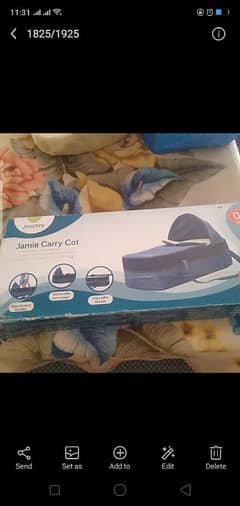 Jamie carry cot