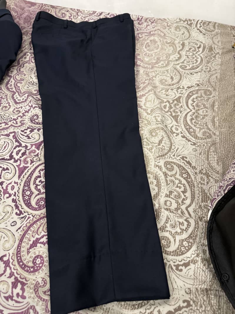 3 Piece Men Suit Navy Blue - Uniworth 6