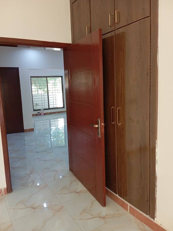 P12 villa for sale in Bahria town karachi 12