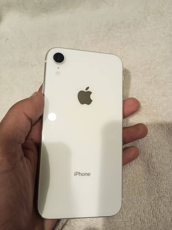 iPhone XR for sale 2 month sim working  *price 45000** 0