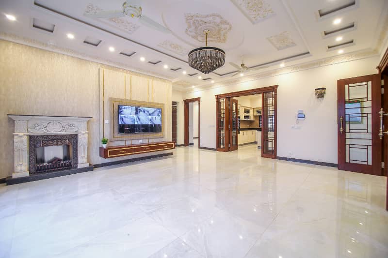 6.5 MARLA BRAND NEW CORNER BEAUTIFULL LUXURY SPANISH DESIGN HOUSE AVAILABLE FOR SALE IN DHA PHASE 9 TOWN BLOCK A 18