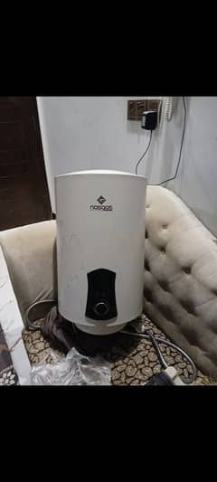 Nasgas Electric Gyeser 30L