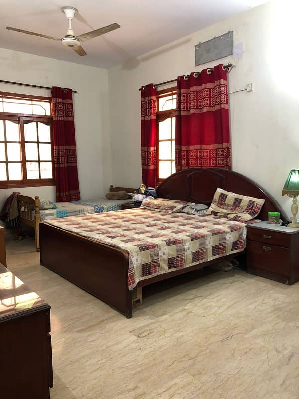 independent bungalow G+One have 6bed dd for rent in gulshan e iqbal 5