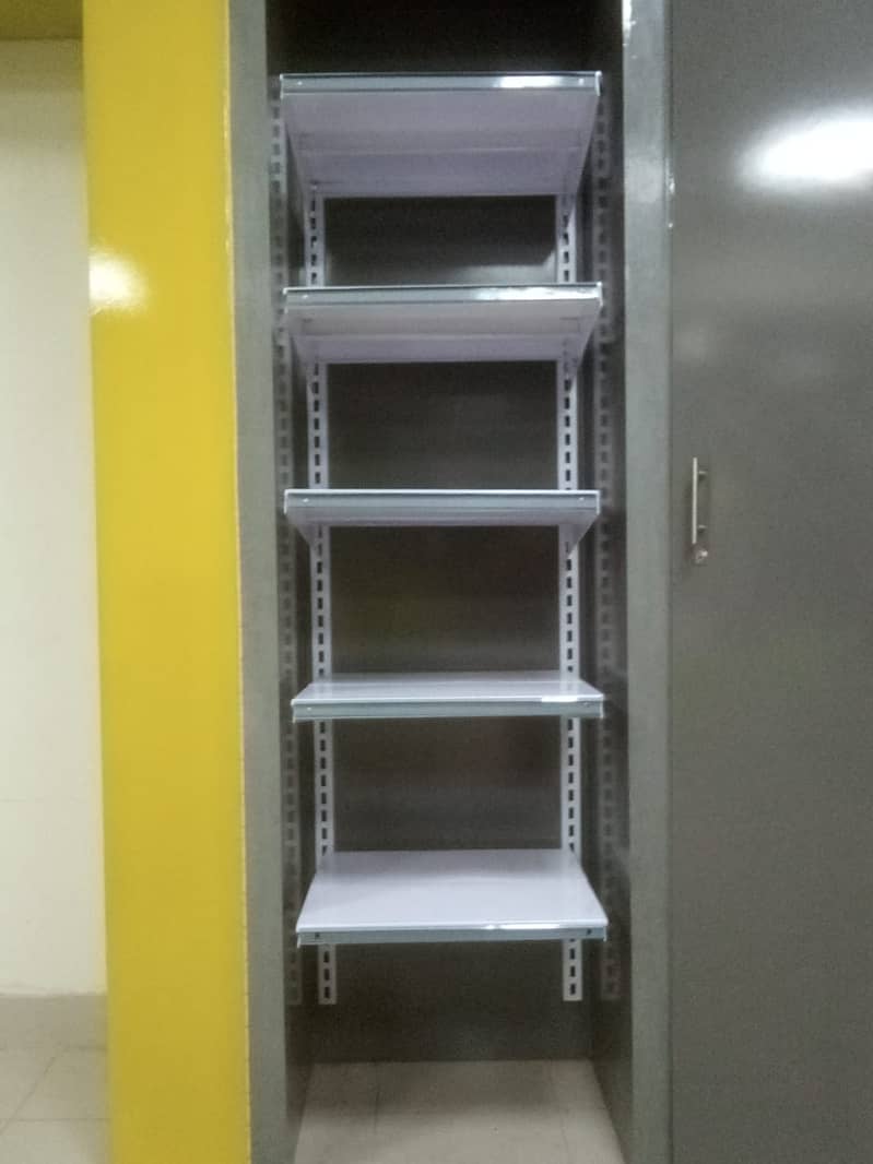 Heavy-Duty Steel Shelving & Racking for Sale - Perfect for Storage 1